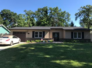 322 Lake Hills Rd, Michigan City, IN 46360