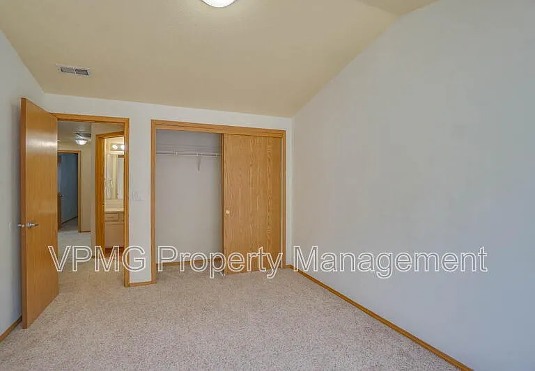 5502 NE 89th Ave — Photo 31