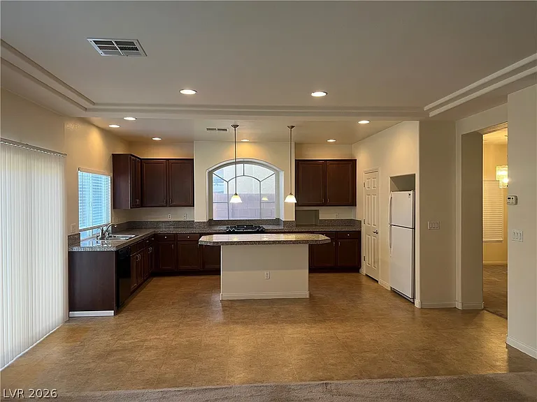 6417 Shawnee Springs Ct — Photo 4