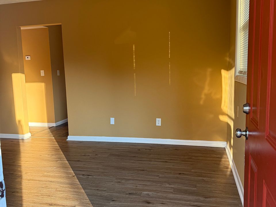 1st image of 1022 E Balview Ave #A