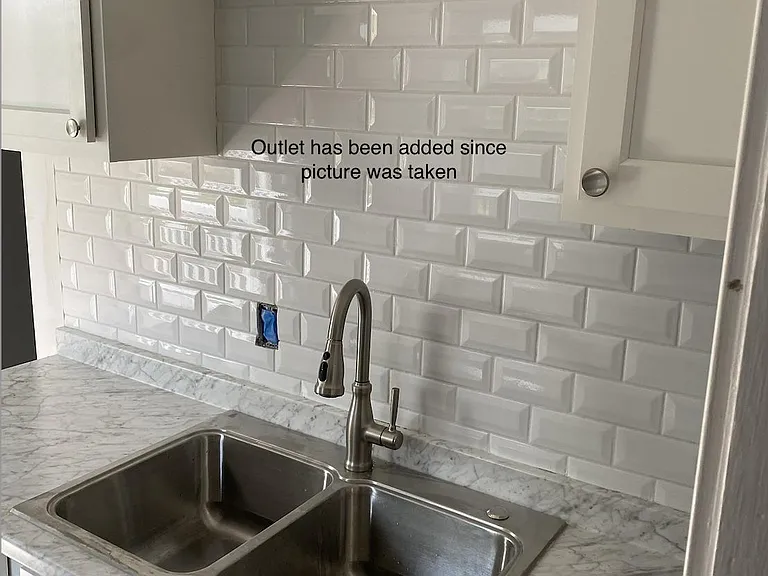 1804 Brown St — Photo 6