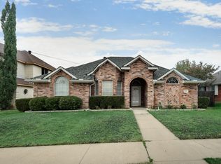 1152 San Saba Dr, Carrollton, TX 75007