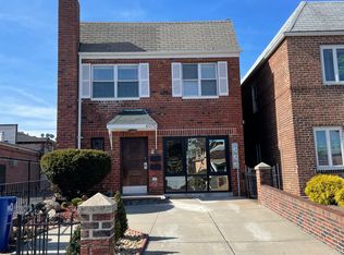 60-70 68th St FLOOR 2, Maspeth, NY 11378