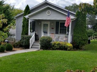 107 Moore St, Lexington, VA 24450