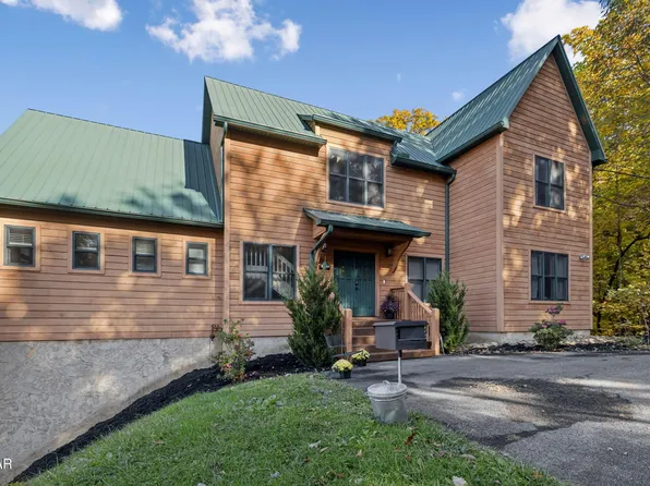 3715 Cinnamon Way, Sevierville, TN 37862