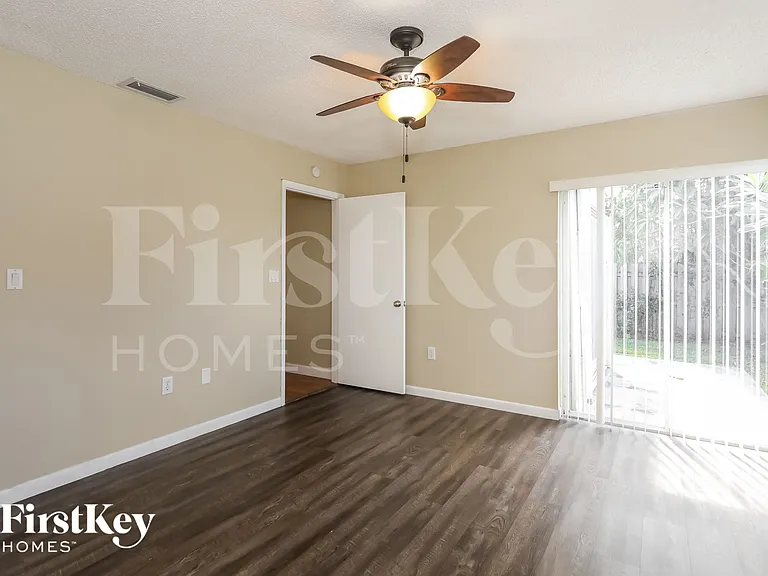 9817 SW 222nd Ter — Photo 7