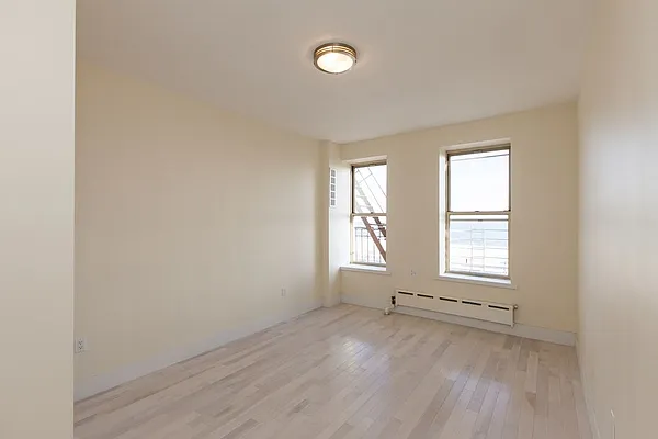 Rented by Newcastle Realty Services | media 12