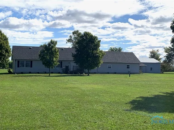 23940 W Walbridge Rd, Curtice, OH 43412