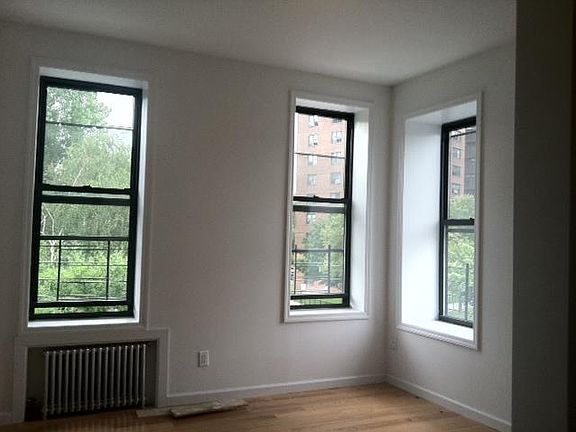 2nd image of 201 E 104th St APT 3A