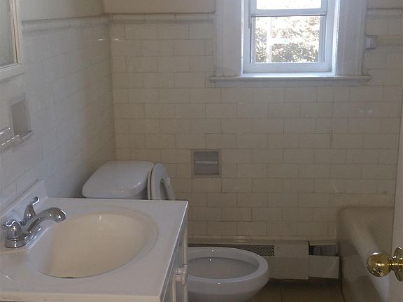 4th image of 1609 Chapel St #11387584