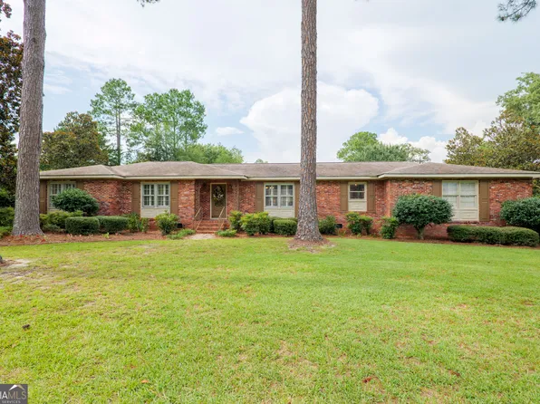 703 Melba St, Adel, GA 31620