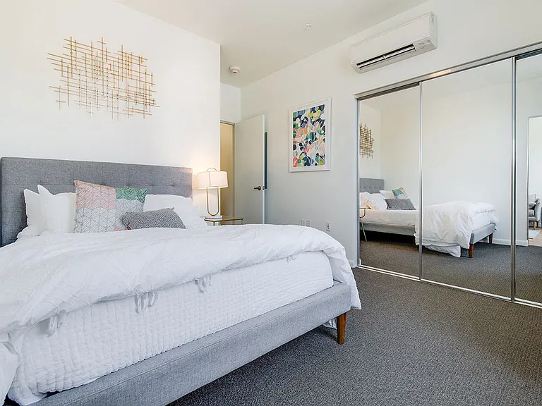 The Watercooler Apartments — Photo 12