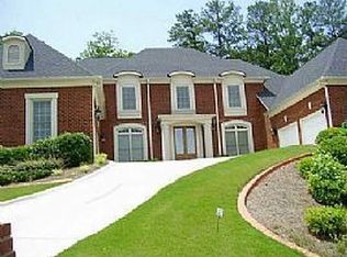 4925 Guilford Forest Dr SW, Atlanta, GA