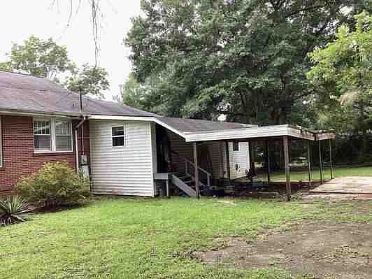 3rd image of 308 Church St