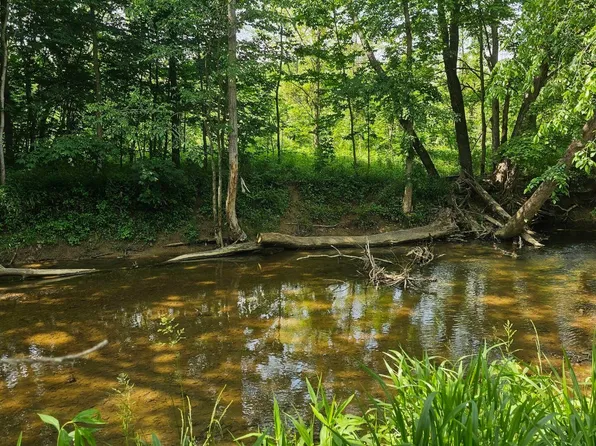 32215 Carpenter Rd, Mc Arthur, OH 45651