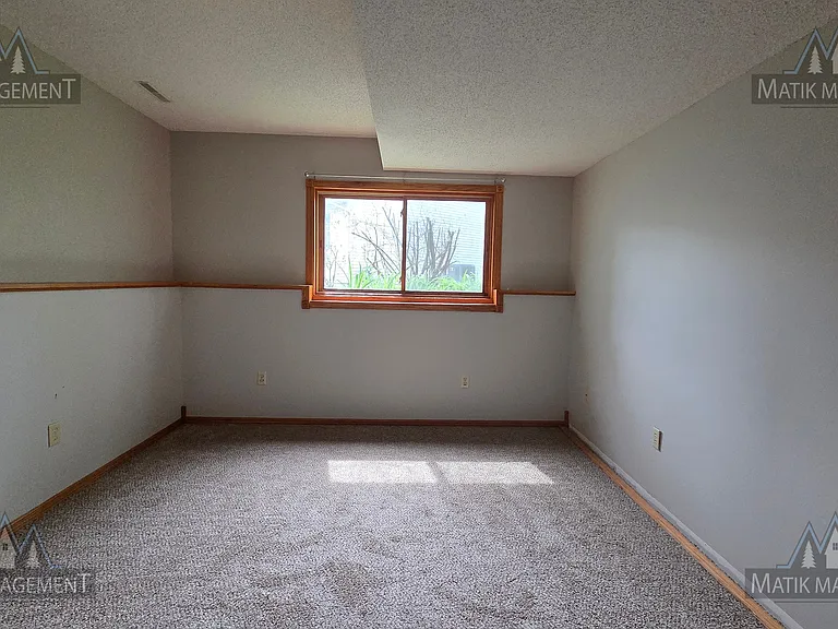 5605 Nancy Ln NW — Photo 67