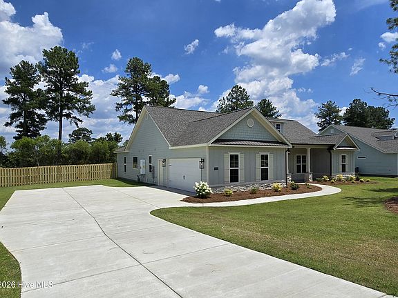 2nd image of 1532 Bellingham Drive