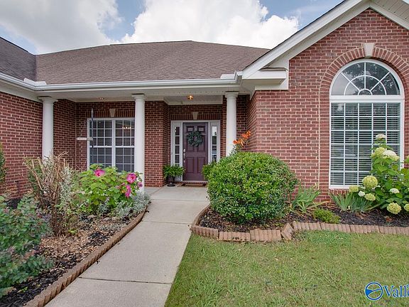 2nd image of 7014 Freedom Park Cir SE
