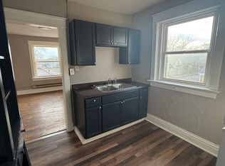 1700 E 36th St #3, Kansas City, MO 64109