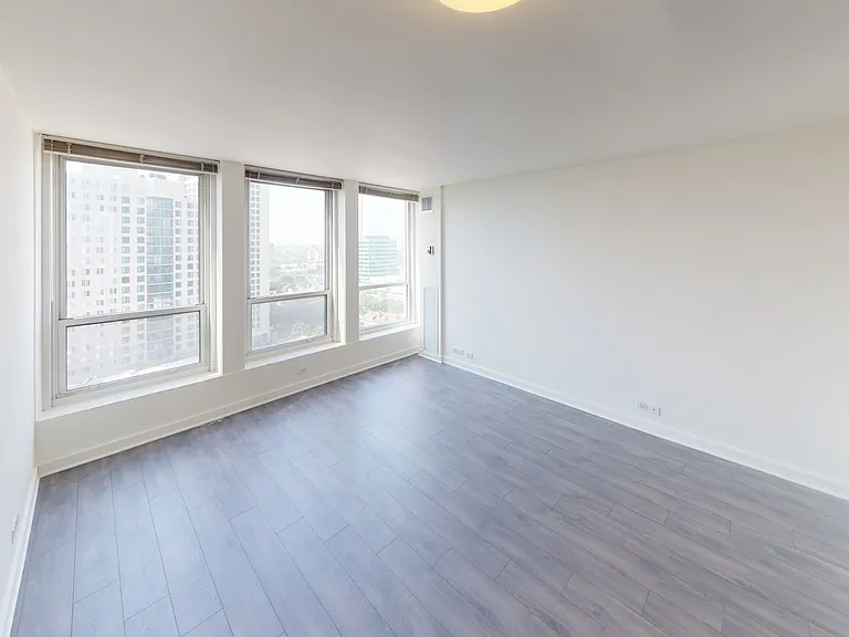 Dining/Living room