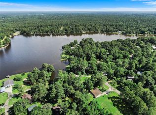 1875 Northshore Dr, Conroe, TX 77304