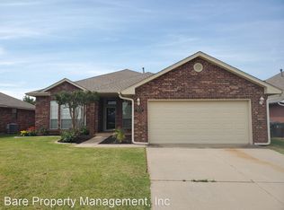 400 Tecumseh Ridge Ct, Norman, OK 73069