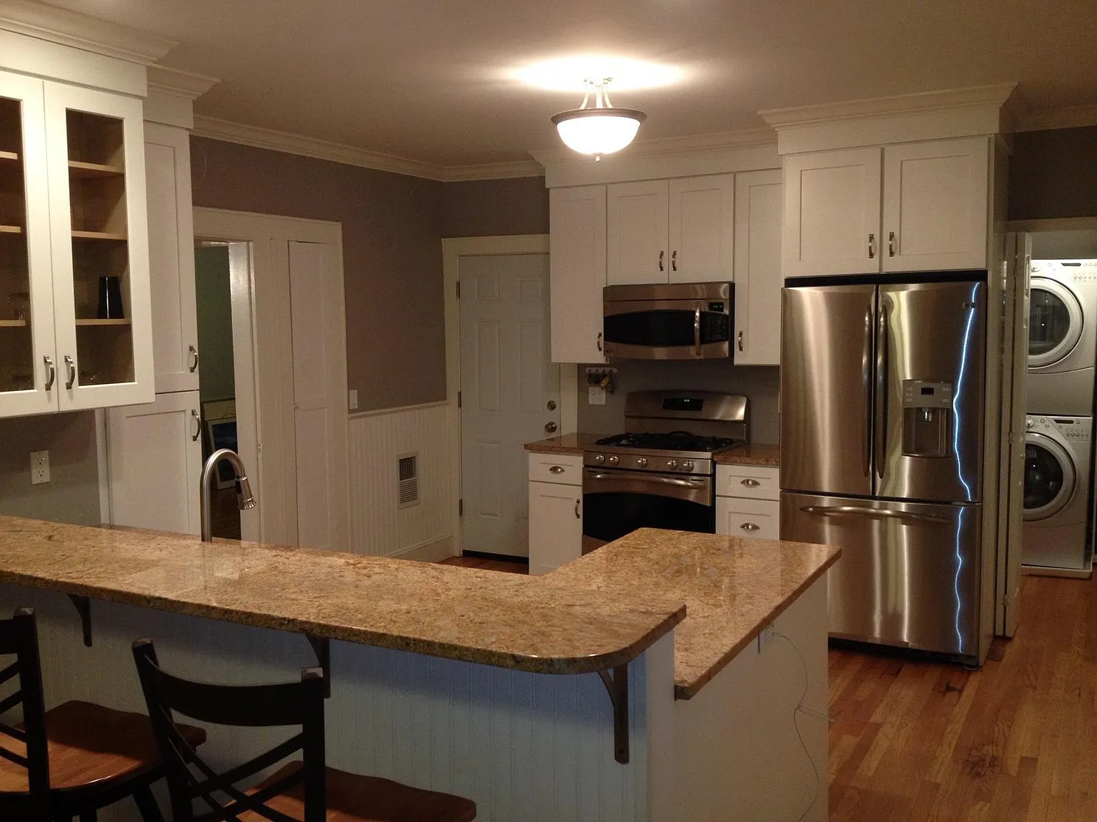 2 bed, 1250 sqft, $2,200 — Photo 1
