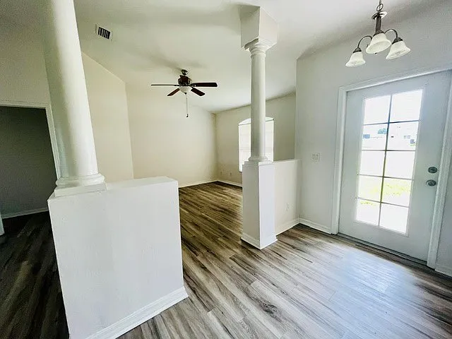 SW Cape Coral 3-2+Den City Water&Sewer — Photo 3