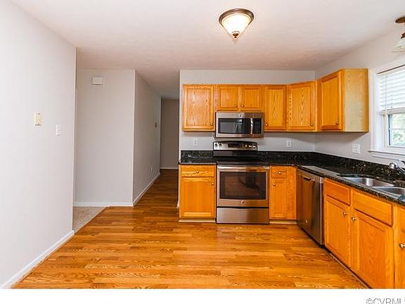 3rd image of 6161 Parsley Ct