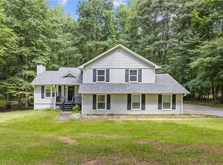 135 Ashley Creek Dr, Newnan, GA 30263