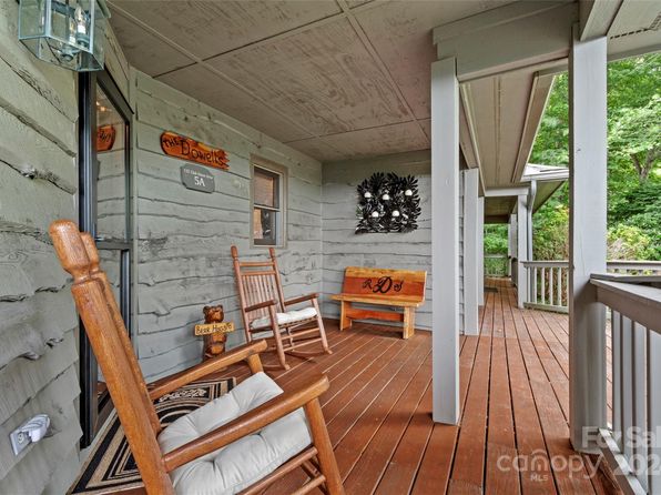 135 Club House Dr #5A, Burnsville, NC 28714