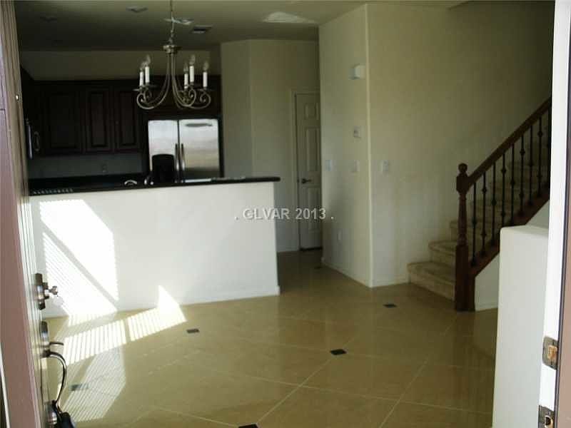 1st image of 1551 Plaza Centre Dr