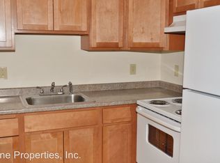 182 Blueberry Ln APT 13, Laconia, NH 03246