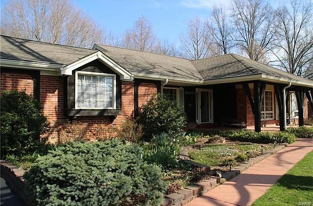 1st image of 709 Claymont Dr