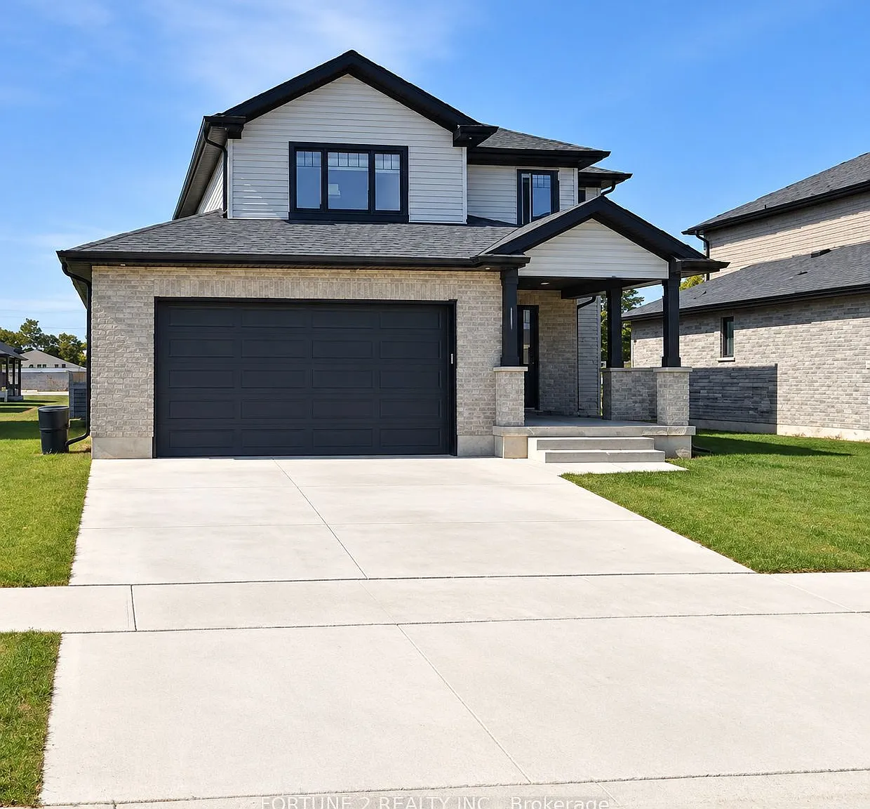3 bed, $2,695 — Photo 1