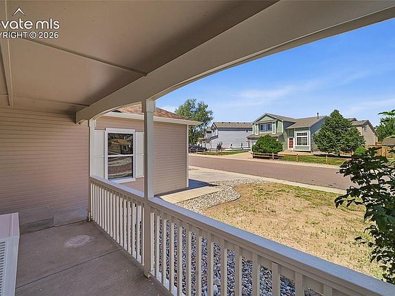4th image of 4385 Basswood Dr