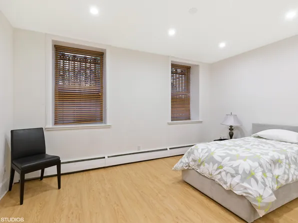 71 Pierrepont Street image 8 of 17