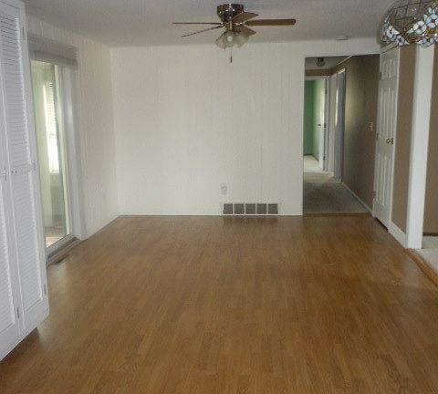 5th image of 805 E 42nd St