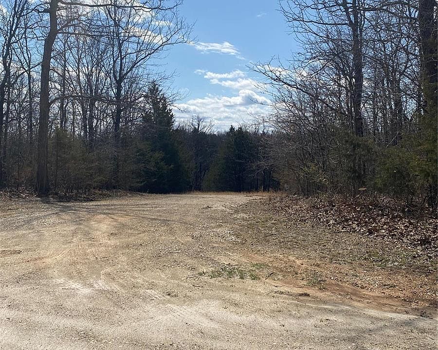 1st image of 209 Cardigan Cir