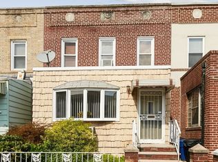1917 23rd Rd, Astoria, NY 11105