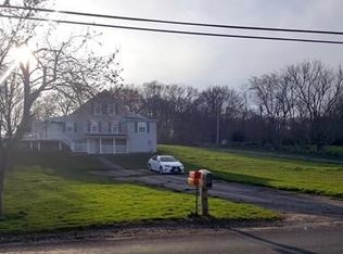 404 Sharps Lot Rd, Swansea, MA 02777