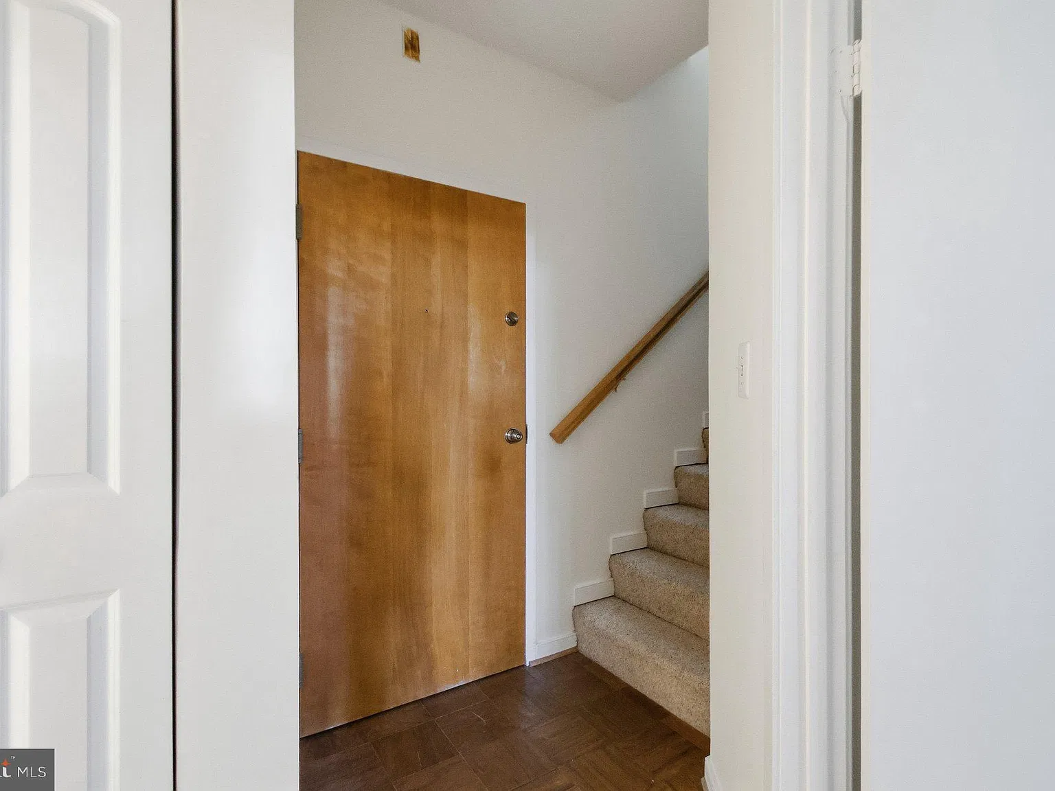 Lofts — Photo 3
