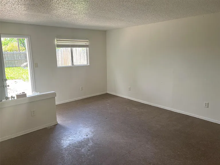 1820 Wooten Park Dr #104 — Photo 6