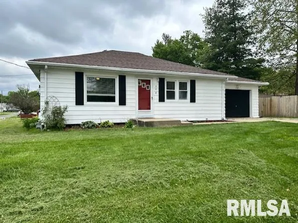 208 Locust St, Jacksonville, IL 62650