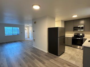570 Dean St, Hayward, CA