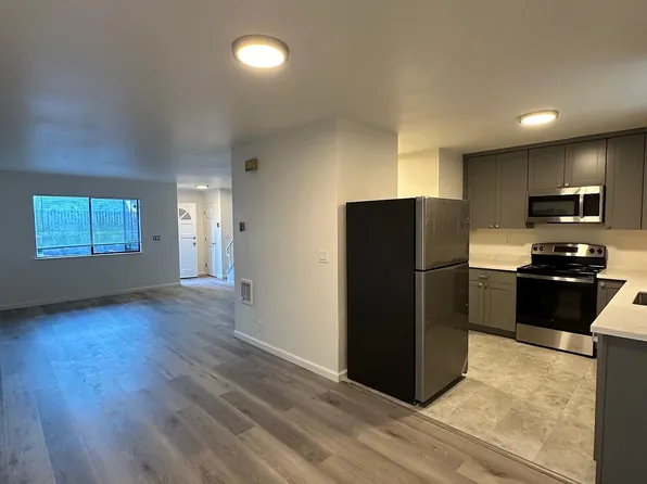 570 Dean St, Hayward, CA 94541