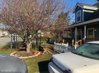824 SW Orcas St, Oak Harbor, WA 98277