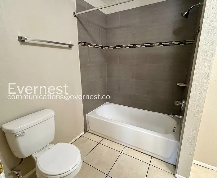 1059 Spirit Lake Rd — Photo 8