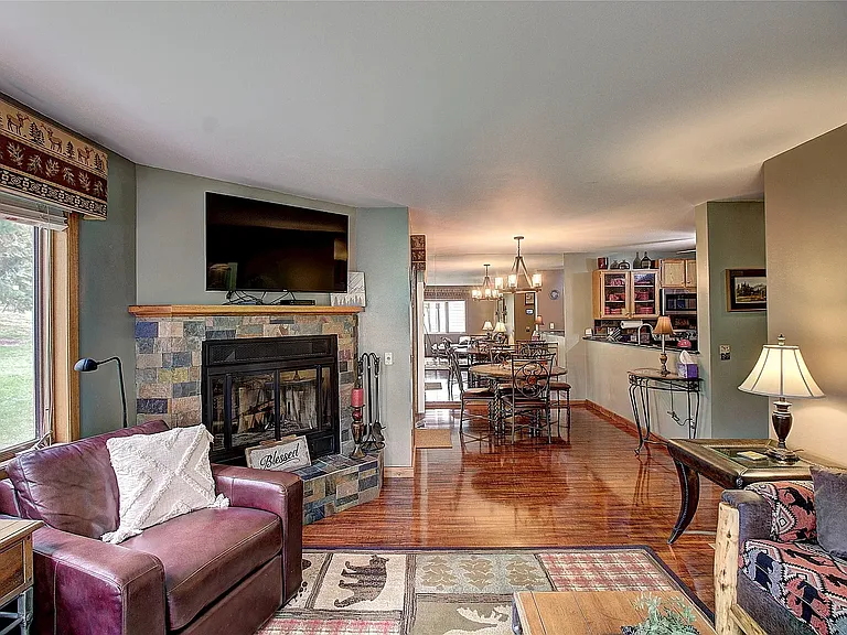 Saint Andrews Dr — Photo 3