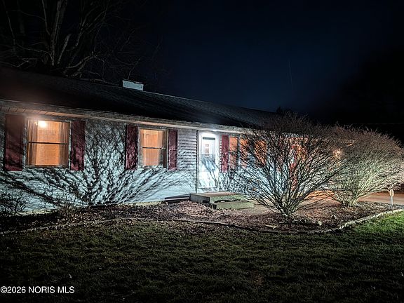 4th image of 1503 Harding Way E